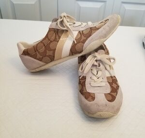 Coach | Women's 6 B  Kelson  Brown Canvas Cream Suede Sneakers  Check Heel Drag